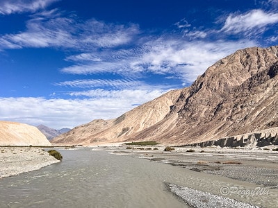 20251013-r6m1j 20251013-r6m1j