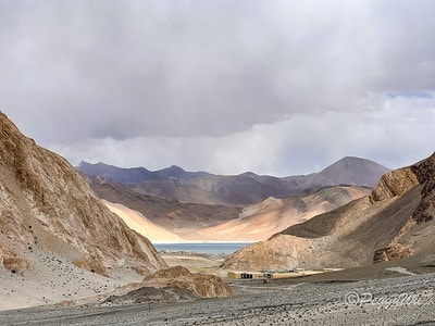 20251013-r9yvk 20251013-r9yvk