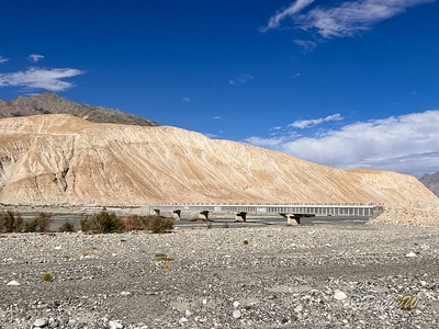 20251013-tbg03 20251013-tbg03