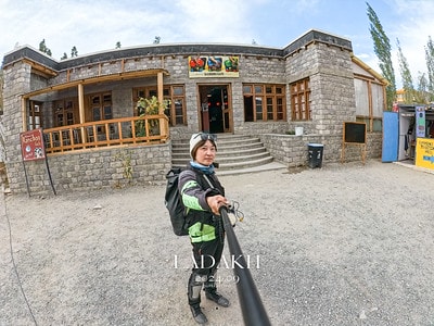 20251013-tjpgx 20251013-tjpgx