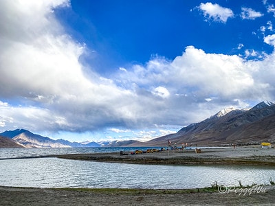 20251013-uezb5 20251013-uezb5