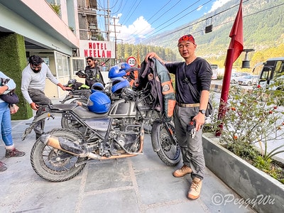 20251013-yc3zg 20251013-yc3zg