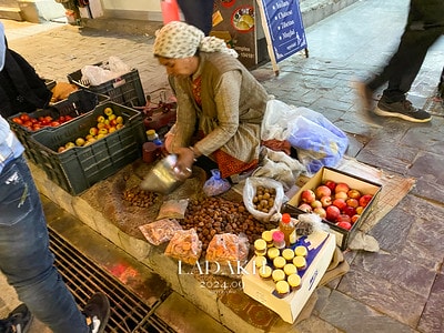 20251013-ykn53 20251013-ykn53