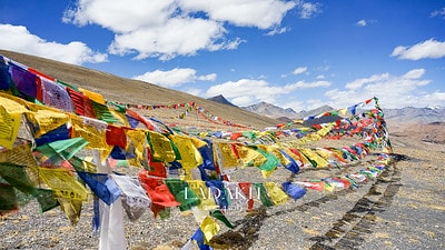 20251013-zqbsx 20251013-zqbsx