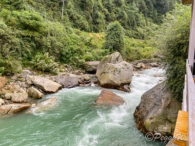 20251013-hb1bk 20251013-hb1bk