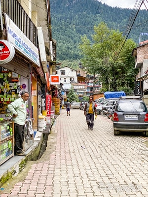 20251013-p80gj 20251013-p80gj