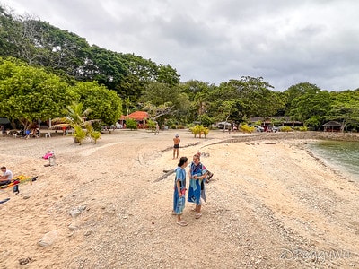 20251013-u97it 20251013-u97it