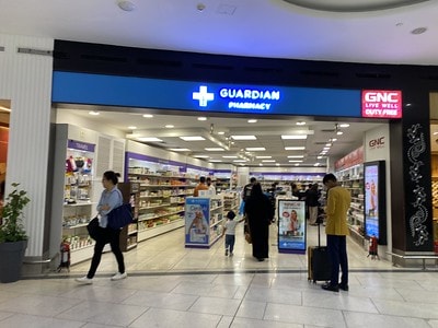 20251013-111v6 20251013-111v6