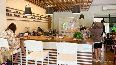 20251013-eg0b7 20251013-eg0b7