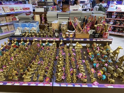 20251013-h0kn7 20251013-h0kn7