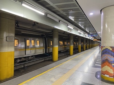 20251013-r6j95 20251013-r6j95