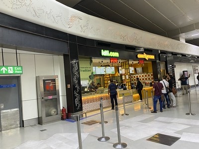 20251013-wmilt 20251013-wmilt