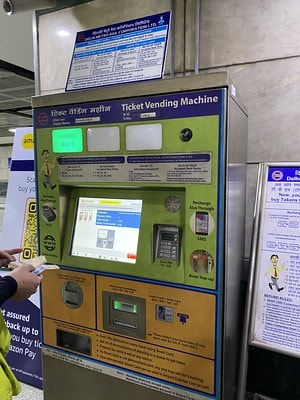 20251013-yru16 20251013-yru16