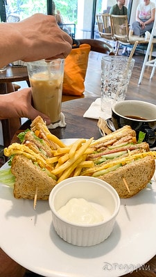 20251013-ze7gy 20251013-ze7gy