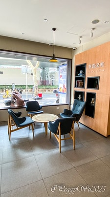 20251013-2nhfy 20251013-2nhfy