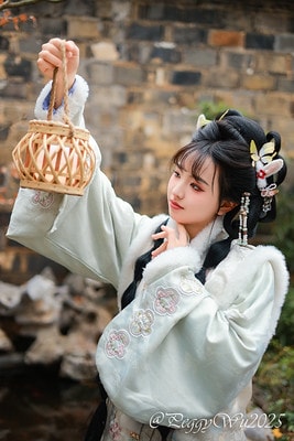 20251013-37yxy 20251013-37yxy