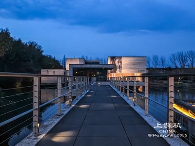 20251013-88s4c 20251013-88s4c