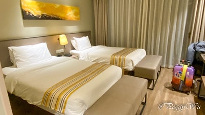 20251013-9y04p 20251013-9y04p