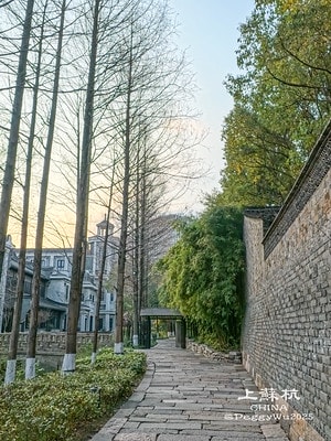 20251013-ksu7p 20251013-ksu7p