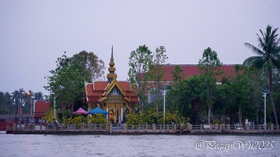 20251013-l53wn 20251013-l53wn