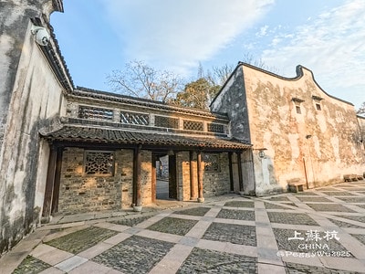 20251013-ue4v3 20251013-ue4v3