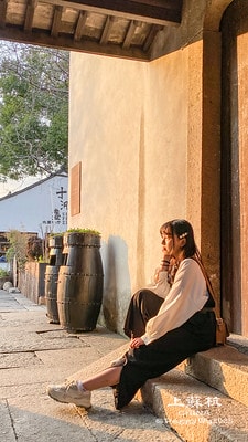 20251013-wkcr7 20251013-wkcr7