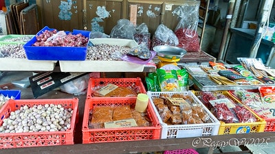 20251013-z2mge 20251013-z2mge