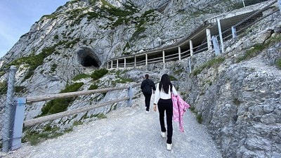 20251013-0d720 20251013-0d720