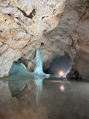 20251013-0y2hx 20251013-0y2hx