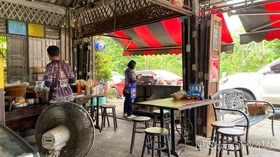 20251013-2l8ky 20251013-2l8ky