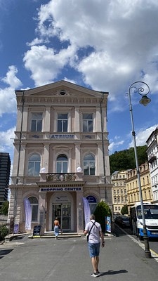 20251013-3vrjh 20251013-3vrjh