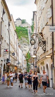 20251013-anut1 20251013-anut1