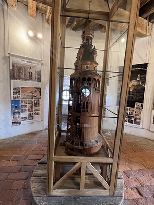 20251013-bwvp4 20251013-bwvp4