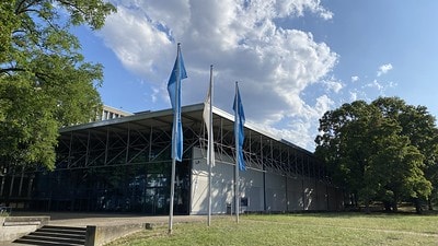 20251013-dadea 20251013-dadea