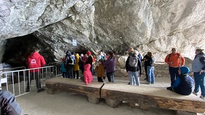 20251013-dhy8s 20251013-dhy8s