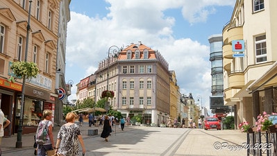 20251013-dmww5 20251013-dmww5