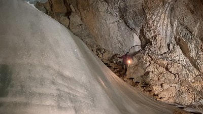 20251013-dq7ra 20251013-dq7ra