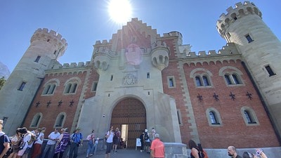 20251013-duhg7 20251013-duhg7