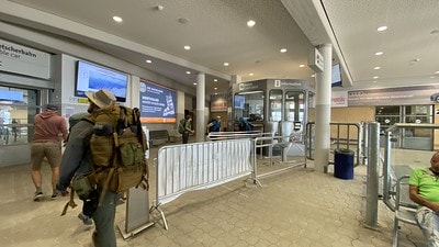 20251013-fwyu9 20251013-fwyu9