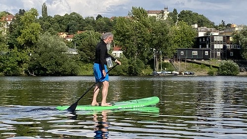 20251013-fy820 20251013-fy820