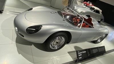 20251013-hj33b 20251013-hj33b