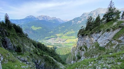 20251013-i9w69 20251013-i9w69