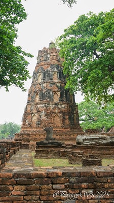 20251013-l4zzk 20251013-l4zzk