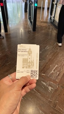 20251013-l5tpk 20251013-l5tpk