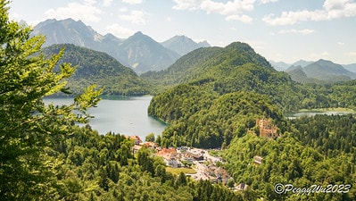 20251013-lb4nb 20251013-lb4nb