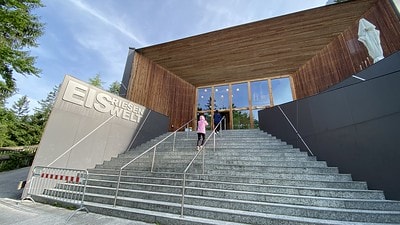 20251013-m1ygk 20251013-m1ygk