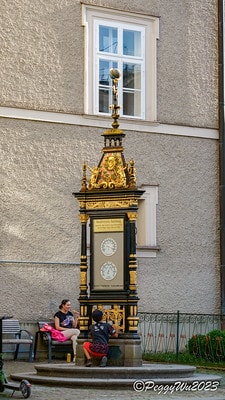 20251013-n6jyr 20251013-n6jyr