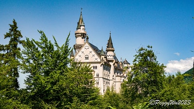 20251013-nqp7o 20251013-nqp7o