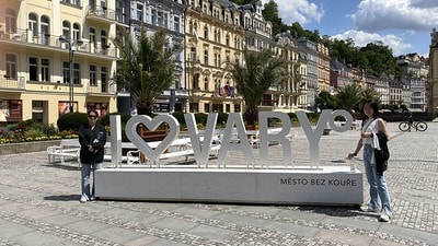 20251013-o7szz 20251013-o7szz