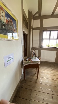 20251013-ok47y 20251013-ok47y